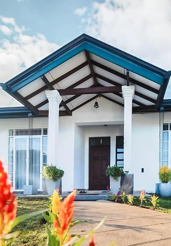 Konukevi Monaara Leisure - Nuwaraeliya Otel Nuwara Eliya